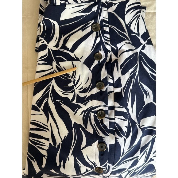 Ann Taylor Dress Womens 6 Petite Floral - Picture 2 of 13